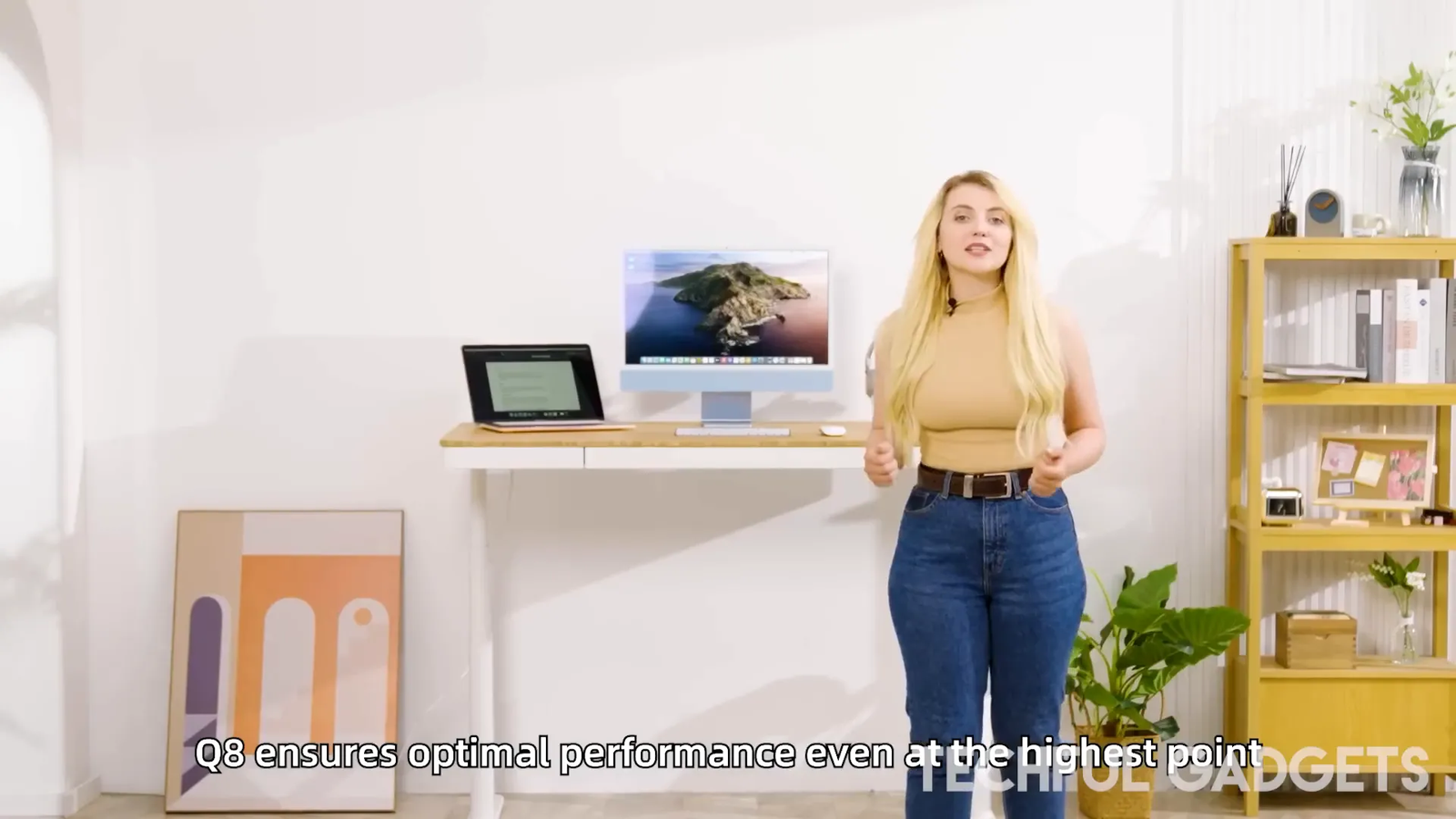 שולחן עבודה עומד FlexiSpot בעיצוב מודרני